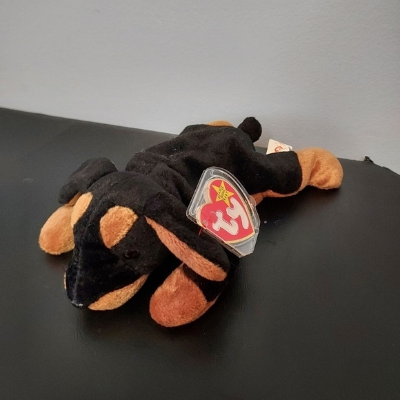 TY Beanie Baby Doby 1996 Dog - Picture 3 of 6